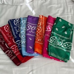 Bandana set of 8, all 21” square Never used
